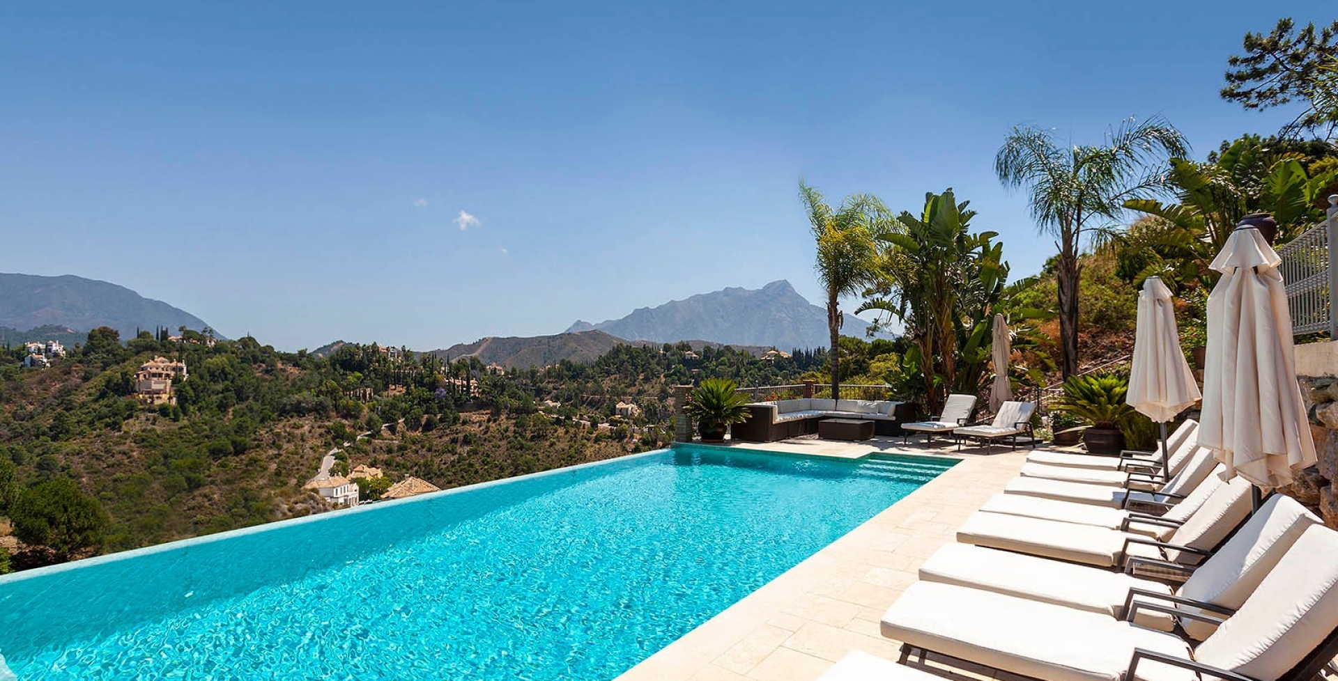 0020-GHF_Infinity_Pool(1)