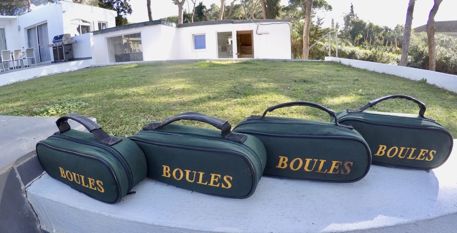 Villa Domino Marbella sleeps 22 – boules