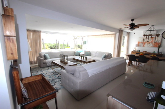 Villa Domino Marbella sleeps 22 – living room
