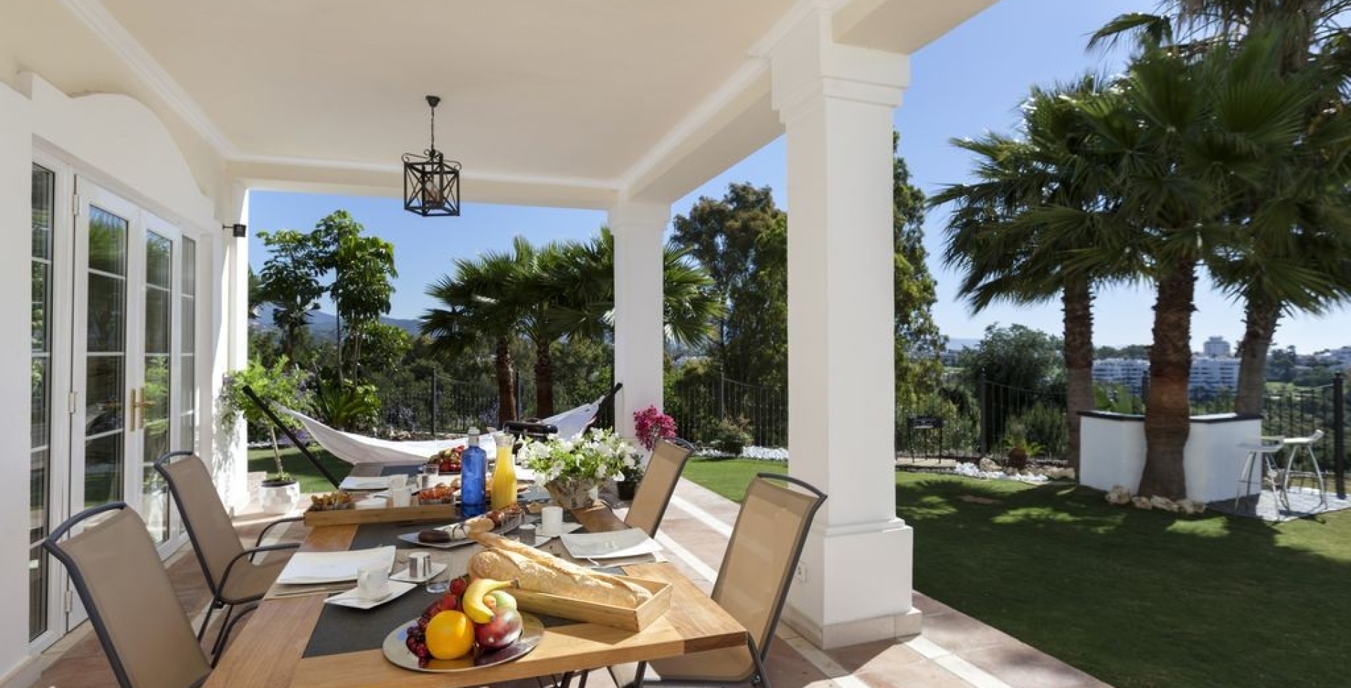 Villa Gio Marbella breakfast