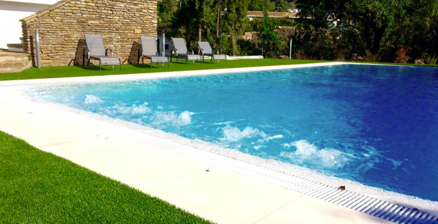 Marbella Villa Especial by the pool