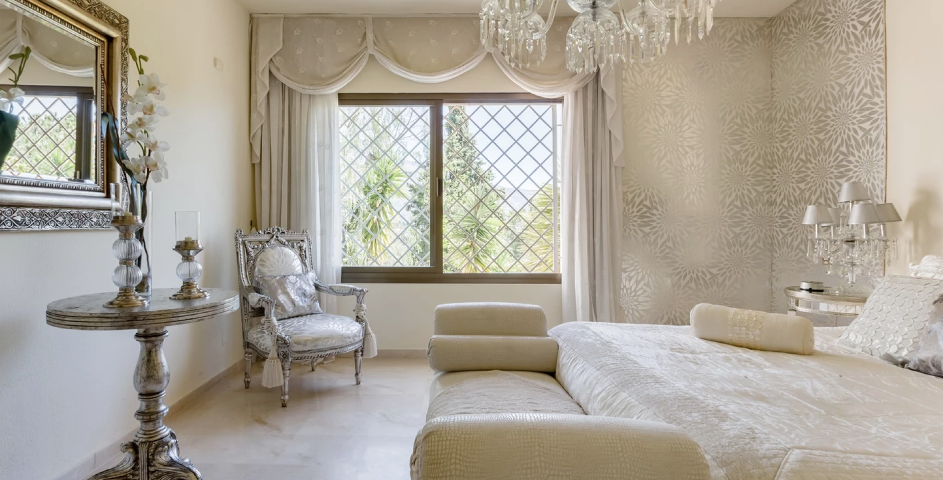 Villa Exce Marbella 7 bedrooms tranquil bedroom