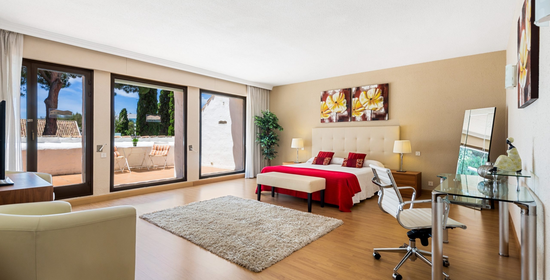 Villa Mar 4 Puerto Banus rental gorgeous double bedroom