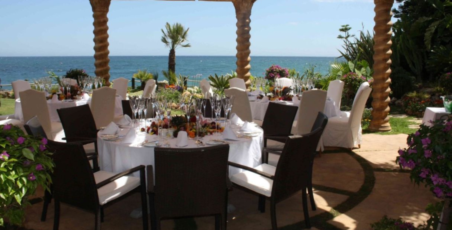 Villa Ocean 9 bedroom Marbella – outside-dining2