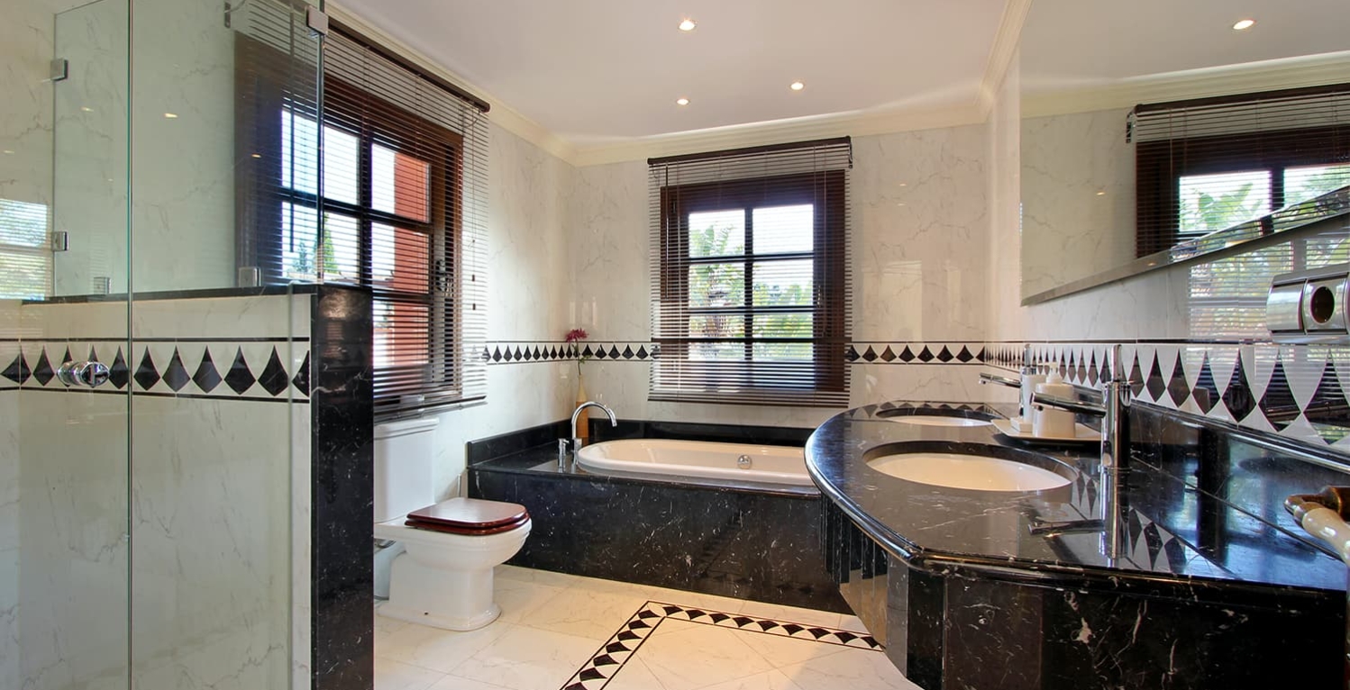 Villa Berna 7 bedroom Marbella – double3-bath