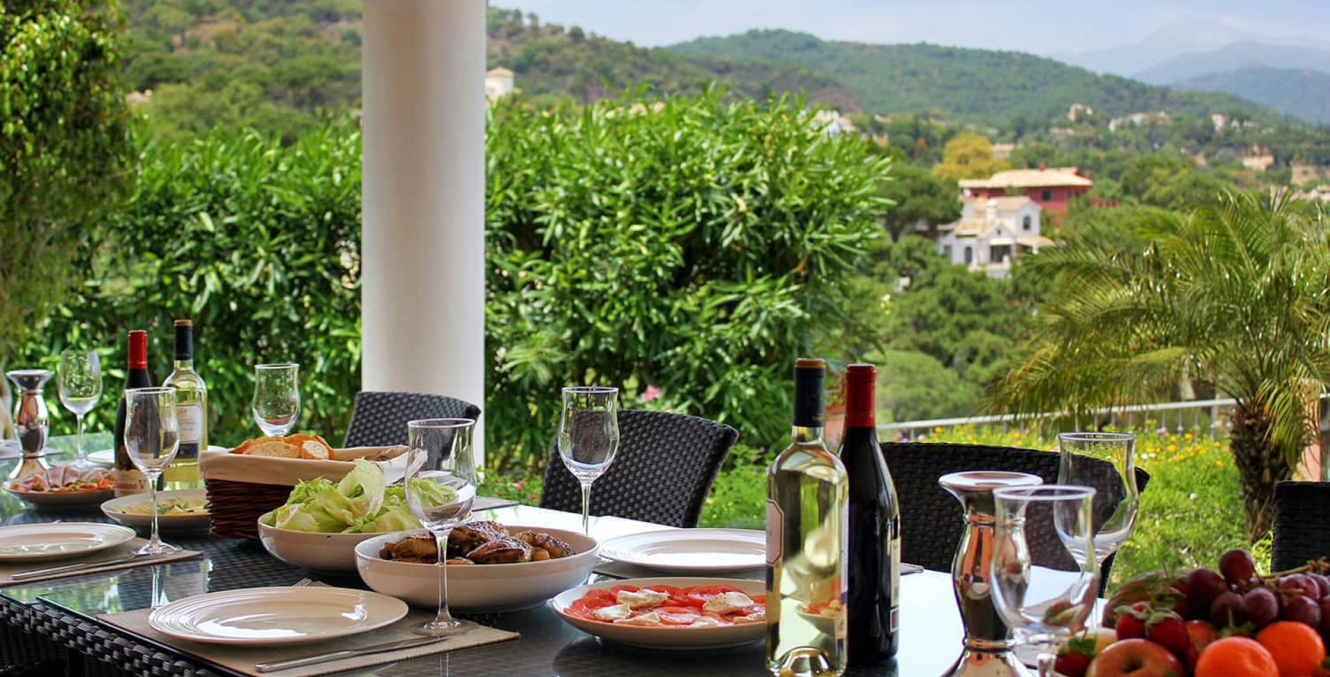 Villa Berna 7 bedroom Marbella – outside-dining