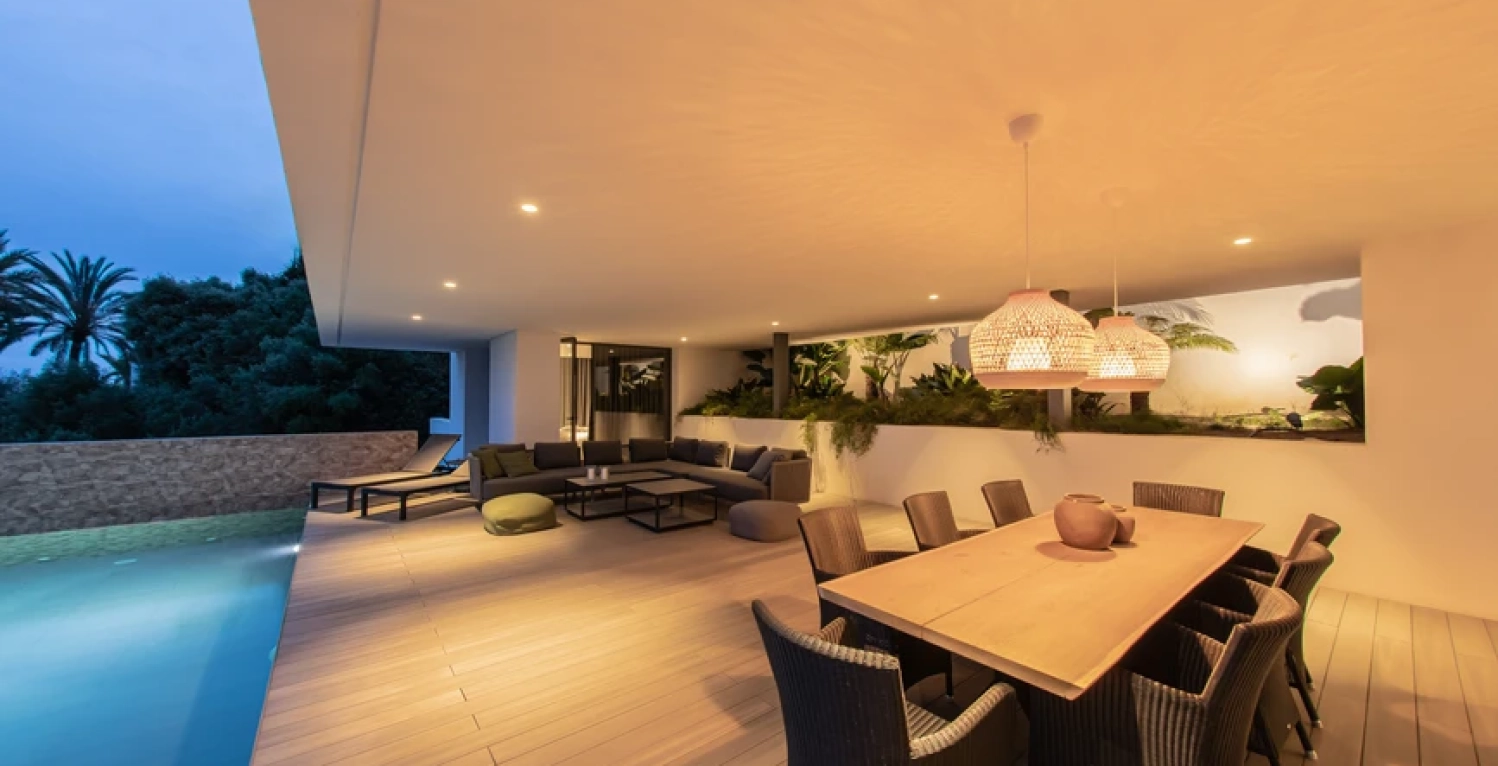 Villa Madi 4 bedroom – terrace-twilight