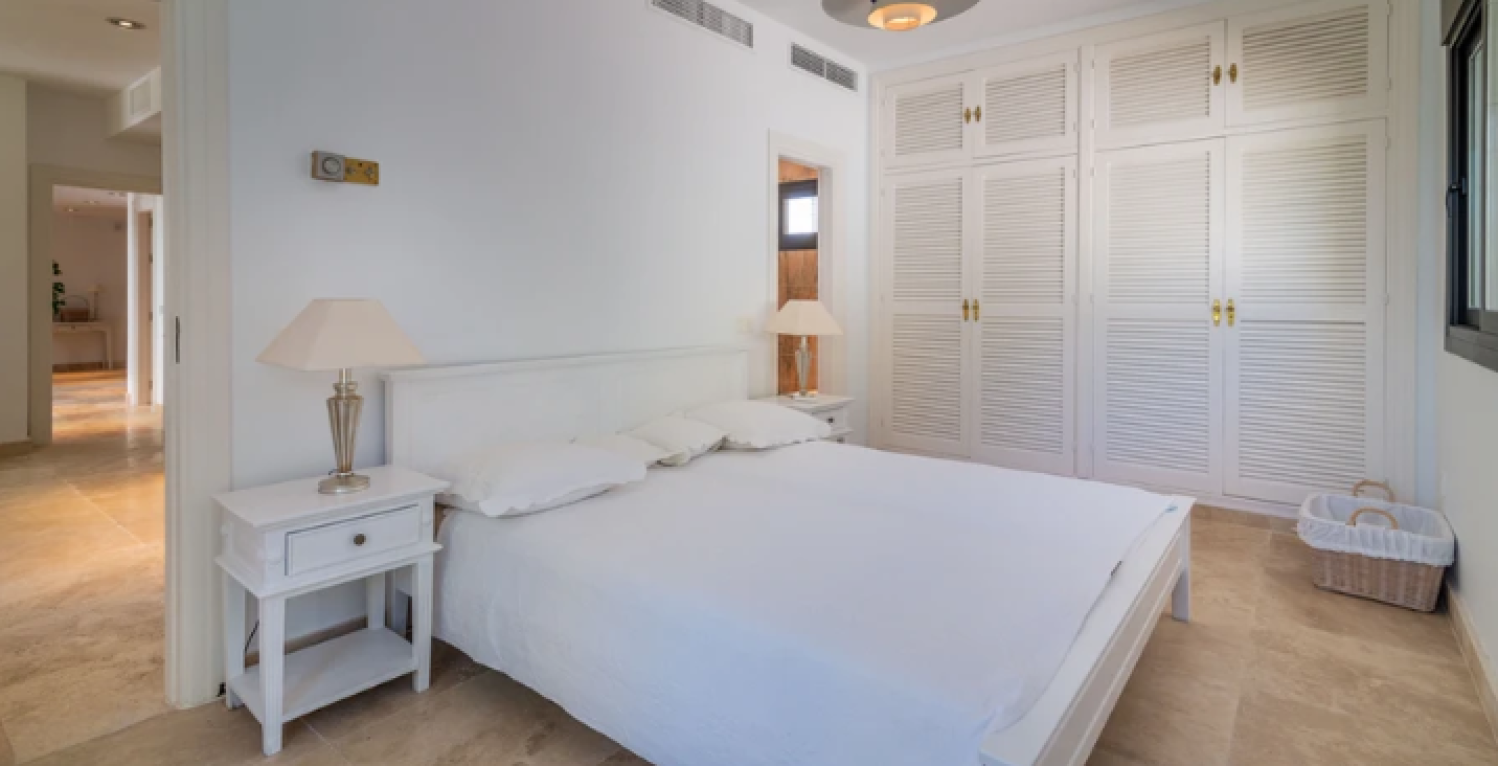 Villa Oso 6 bedroom – double5(1)