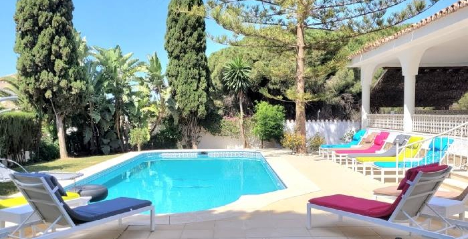Villa Marbesa 8 bedroom – pool3