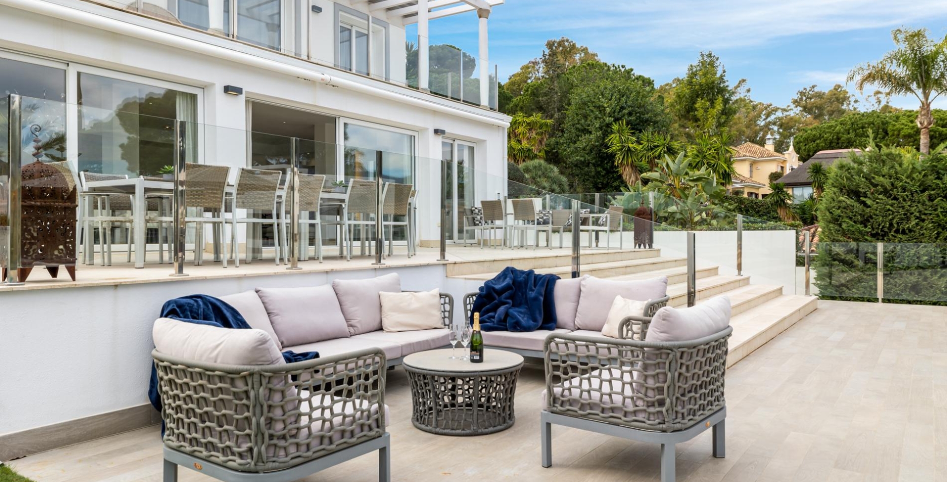 Villa Miramar 5 bed – lower-terrace-seating