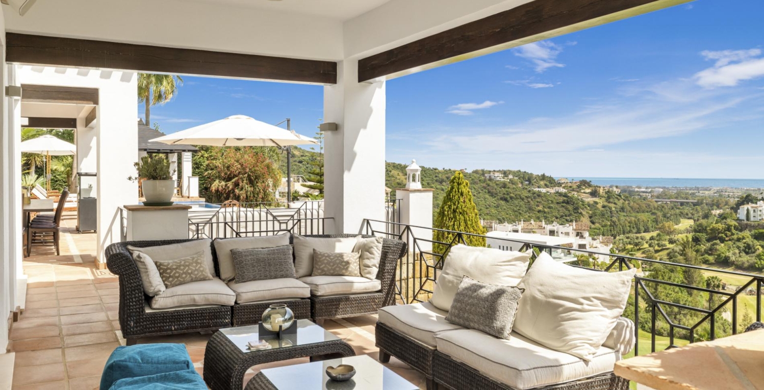Villa Quinta 7 bed – terrace-seating