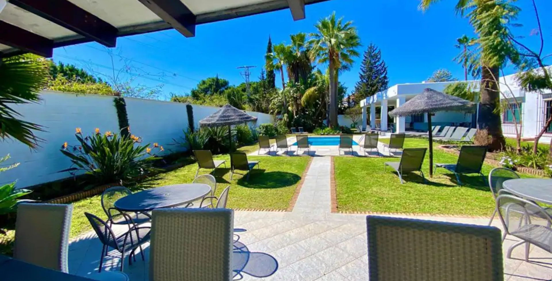 Villa-Vee10bed – pool terrace1