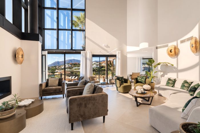 Ultimate Marbella lounge2