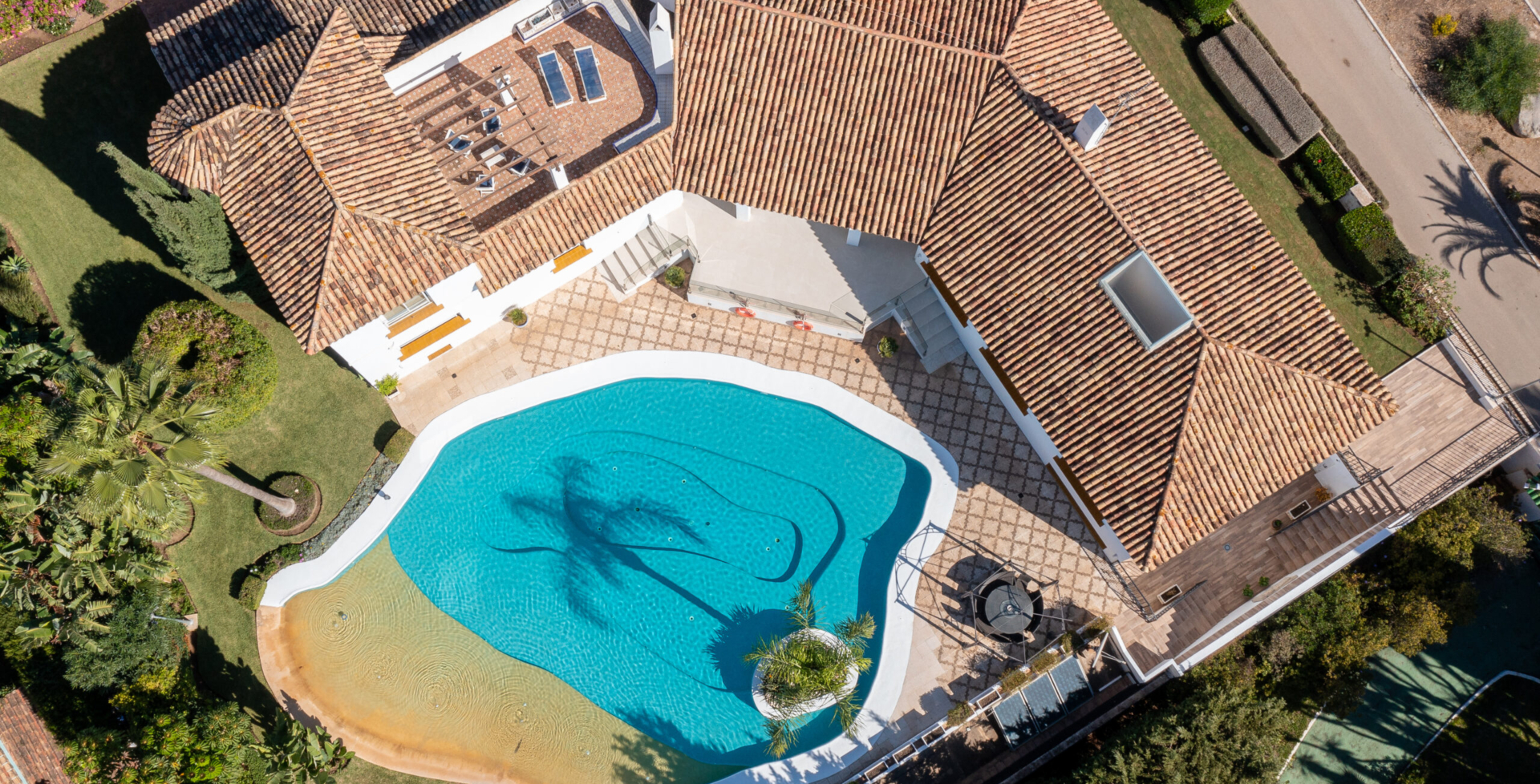 Villa Cary aerial
