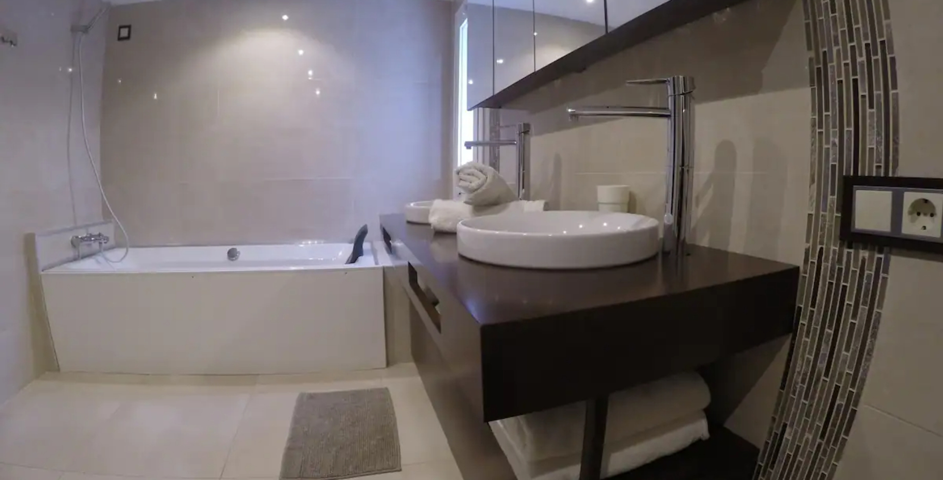 Villa Domino 9 bed – bathroom5