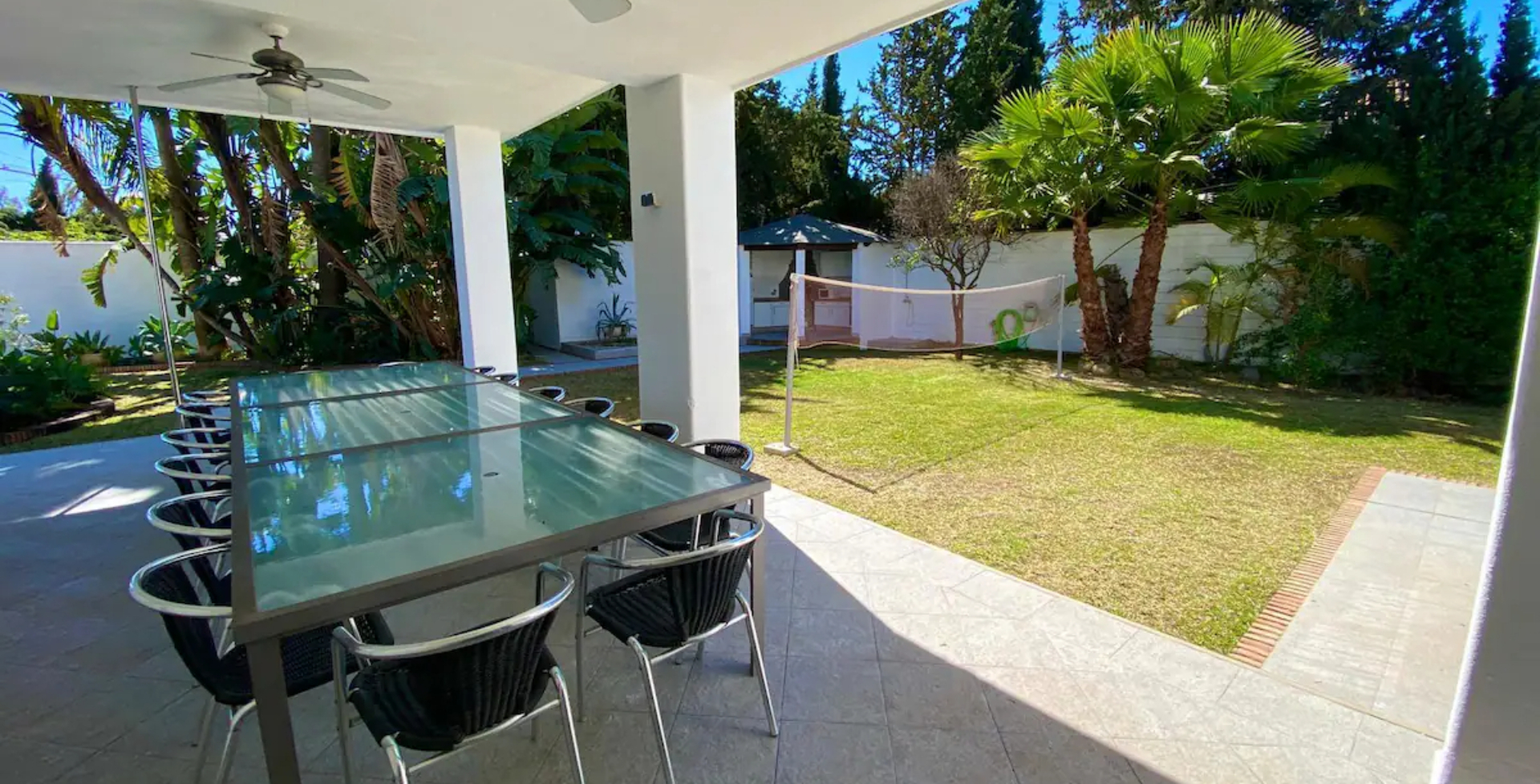 Villa-Vee-Marbella-10-bedrooms-terrace and garden