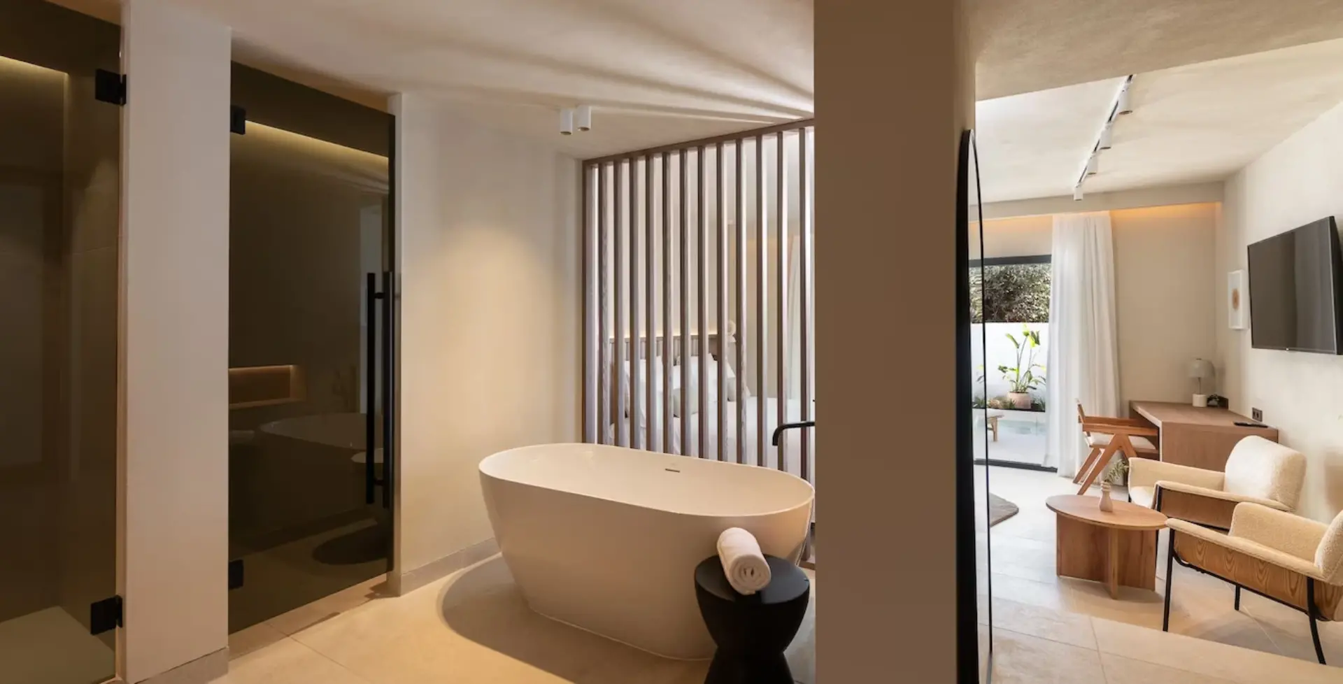 Villa Anfi 2 – 4 bedrooms – ensuite bath