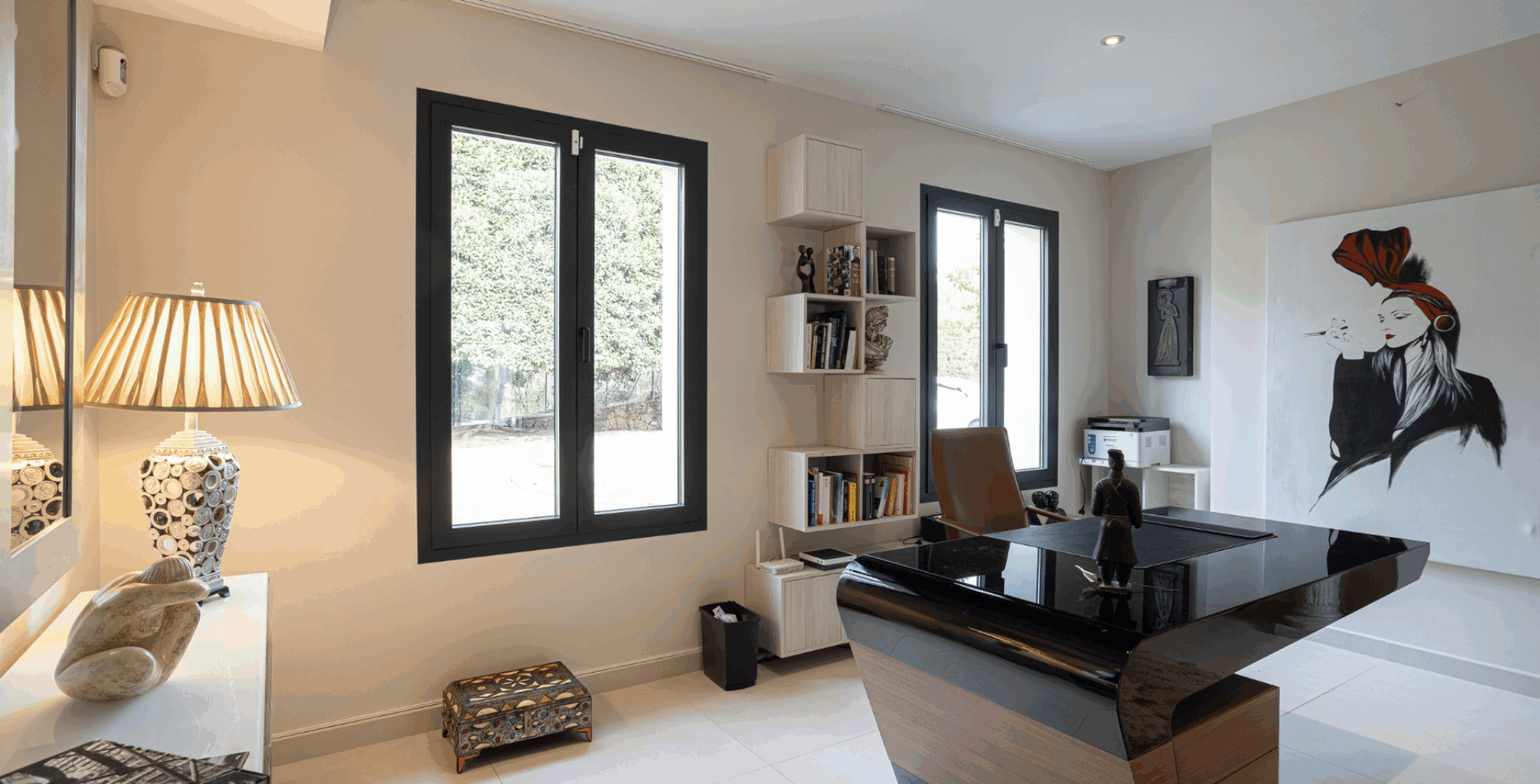 Villa Maji beachfront villa Marbella office
