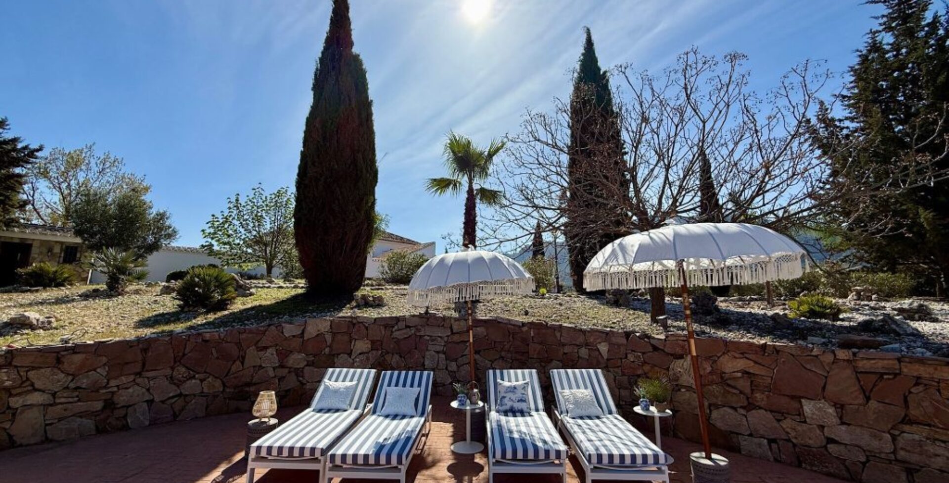 Finca-Paradise-poolside loungers 12 bedrooms luxury villas marbella