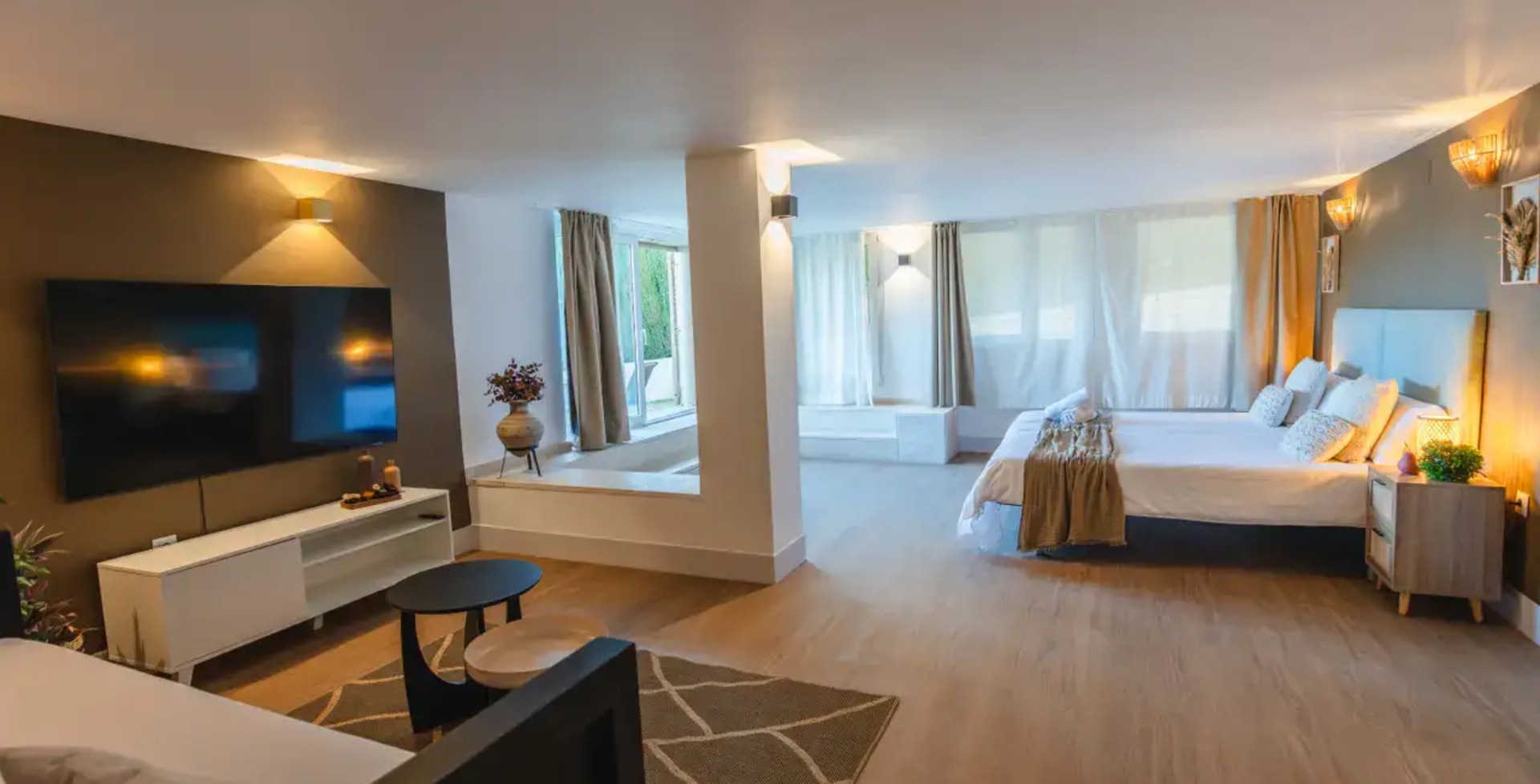 7 bedroom Villa Calle - bedroom 2 - luxury villas Marbella