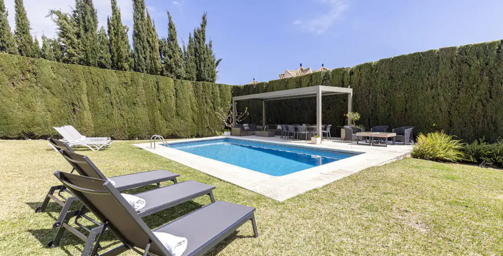 7 bedroom Villa Calle - poolside and garden - luxury villas Marbella