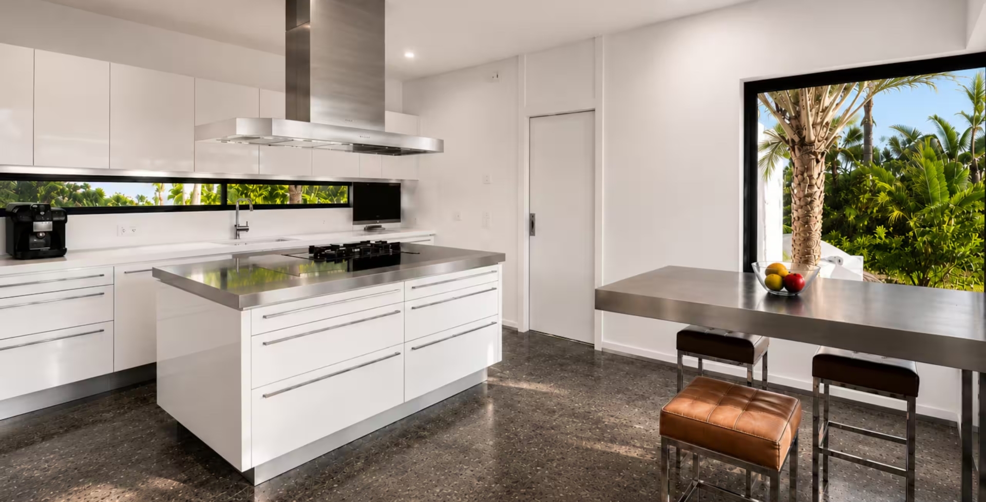 Villa Xtra kitchen